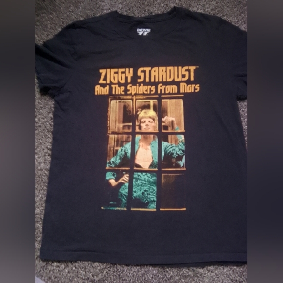 Tops - David Bowie "Ziggy Stardust & The Spiders From Mars" Graphic Tee